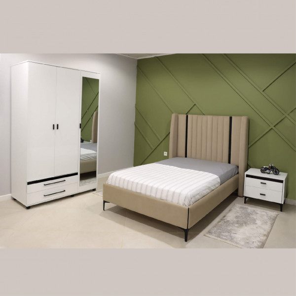 CHAMBRE JUNIOR QUEEN